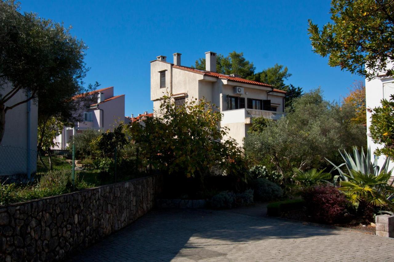 Erika Daire Krk Town Dış mekan fotoğraf