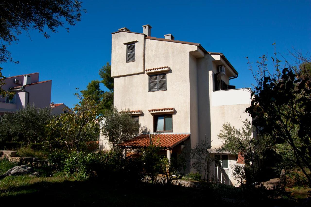 Erika Daire Krk Town Dış mekan fotoğraf